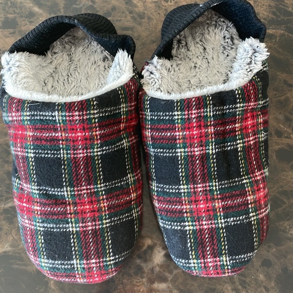 NEW! Adult Tartan Faux Shearling Lined Pull-On Slipper Socks w/Grip Size M/L - Picture 5 of 8